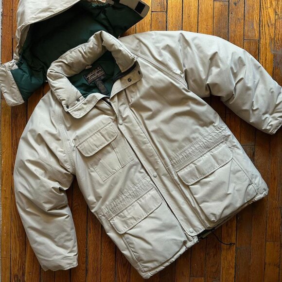 Eddie Bauer Cream and Green Puffer Jacket - Picture 1 of 8